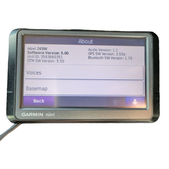 Garmin Nuvi 265W Touchscreen Portable GPS Navigation Unit With Car Charger - Picture 3 of 12